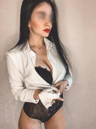 Проститутка-индивидуалка из Киева Кира с телефоном 06710637...