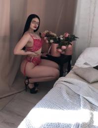 Проститутка-индивидуалка из Киева Света с 2 размером груди