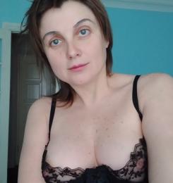 Проститутка-индивидуалка из Киева Хозяйка ждет тебя! с 3 размером груди